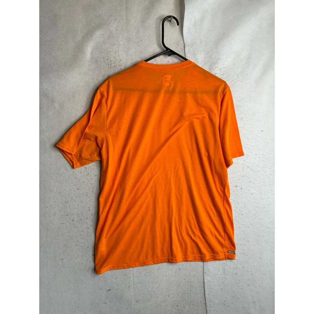 The North Face Mens VaporWick Performance T-Shirt Orange Short Sleeve L TC2D